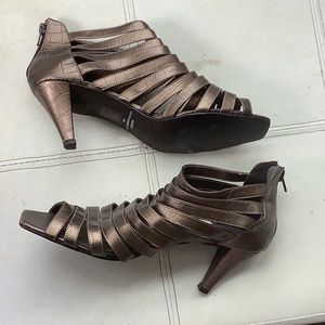 Pewter color Strapped sandals